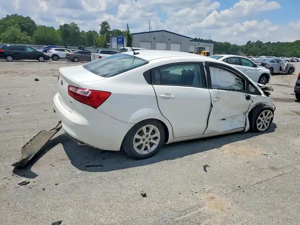KNADM4A38H6037261 2017 KIA RIO LX-2