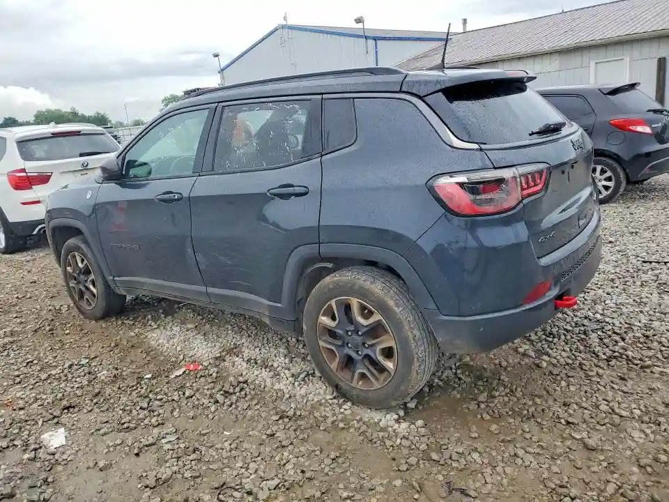 3C4NJDDB7HT597541 2017 JEEP COMPASS-1