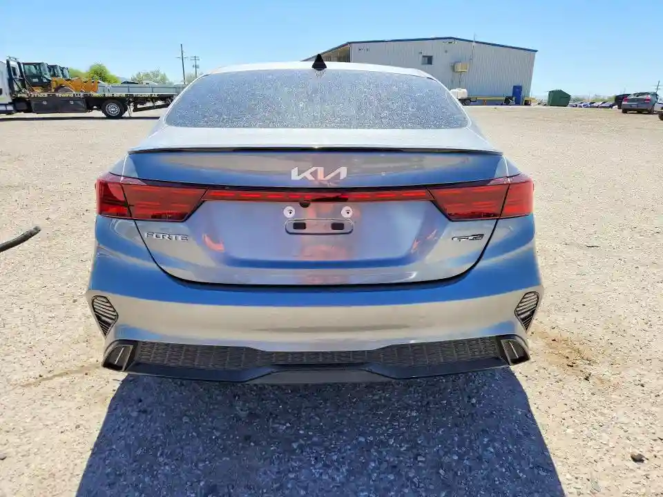 3KPF54AD7RE782838 2024 KIA FORTE-5