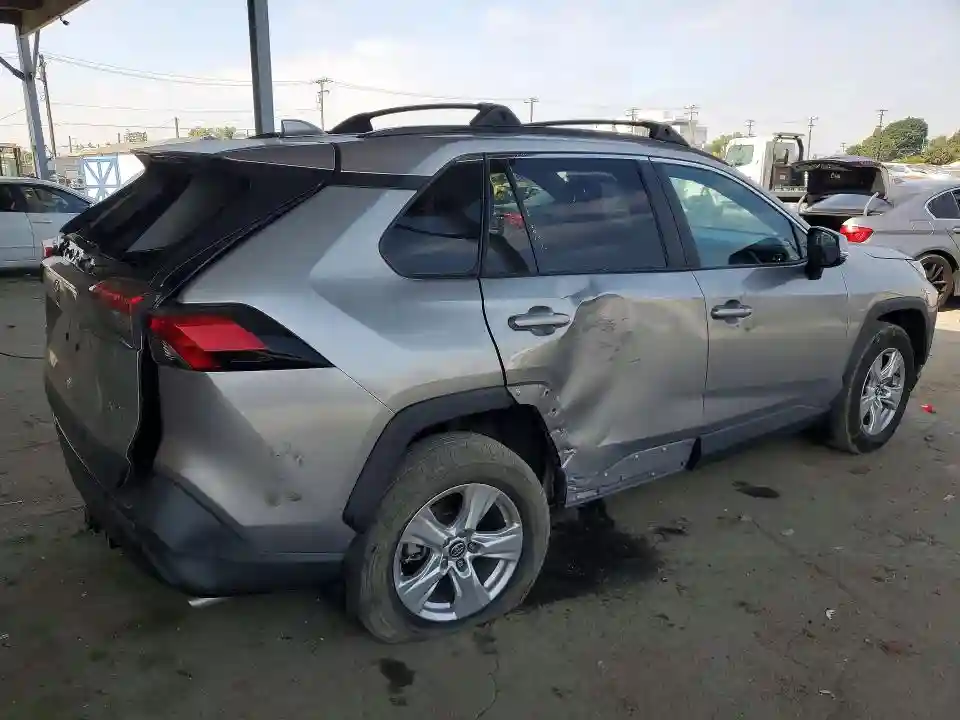 2T3W1RFV8LC044831 2020 TOYOTA RAV4-2