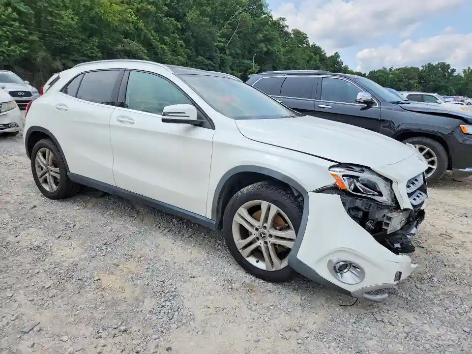 WDCTG4EB9KU000837 2019 MERCEDES-BENZ GLA-CLASS-3