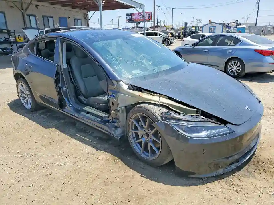 5YJ3E1EB0RF812475 2024 TESLA MODEL 3-3