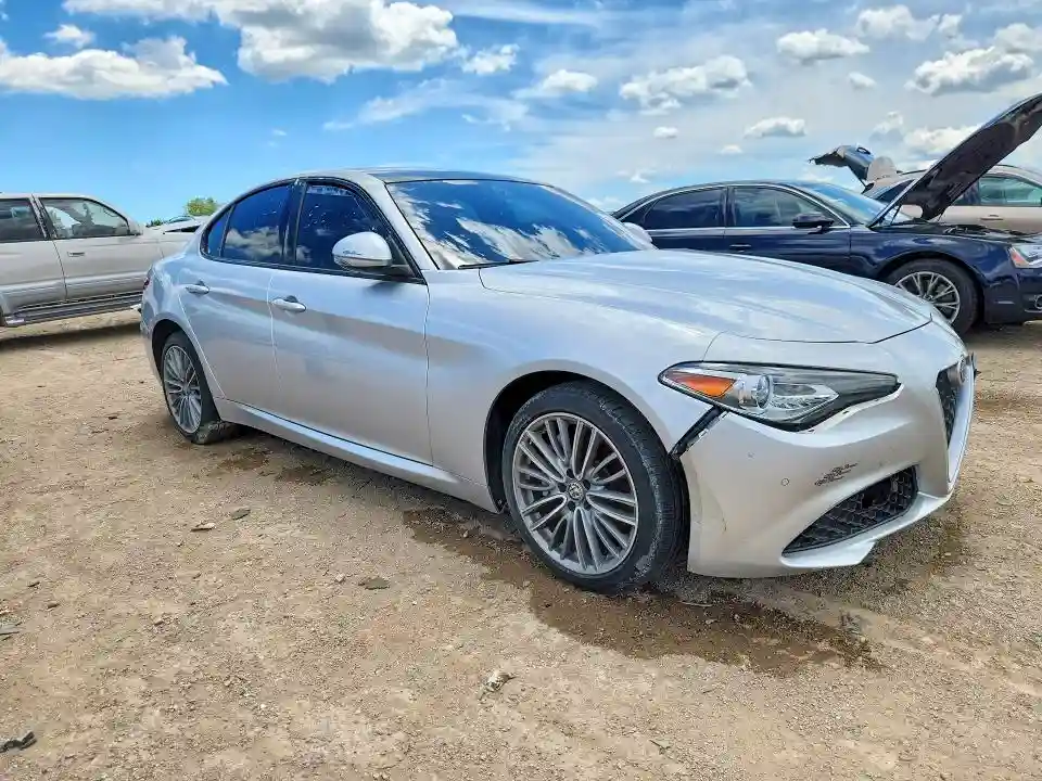 ZARFAEEN6H7546545 2017 ALFA ROMEO GIULIA-3