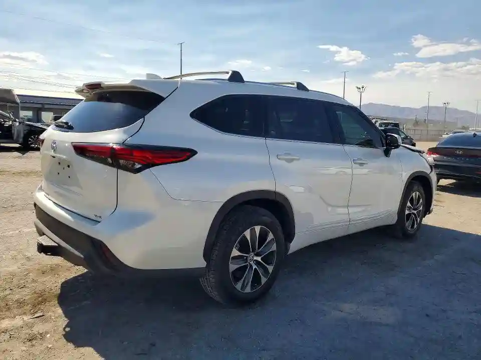 5TDHZRAH7MS046056 2021 TOYOTA HIGHLANDER-2