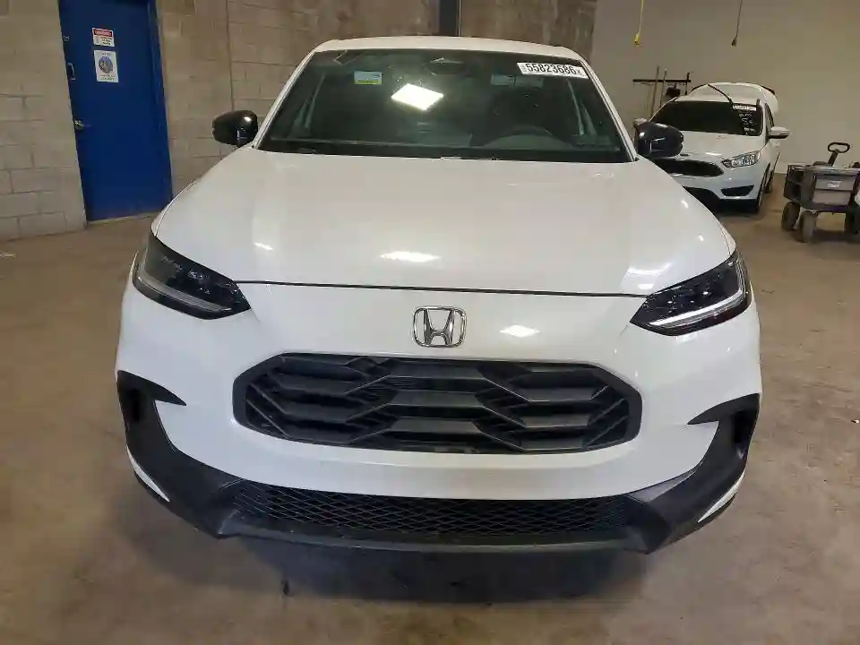 3CZRZ2H54SM733817 2025 HONDA HR-V-4
