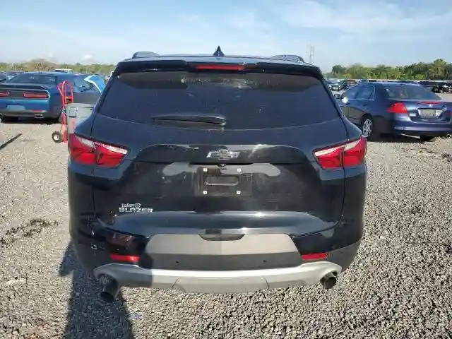 3GNKBCRS1KS664237 2019 CHEVROLET BLAZER-5