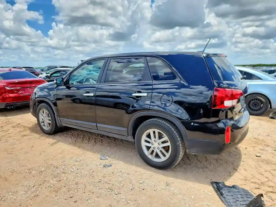 5XYKT3A61FG601067 2015 KIA SORENTO-1