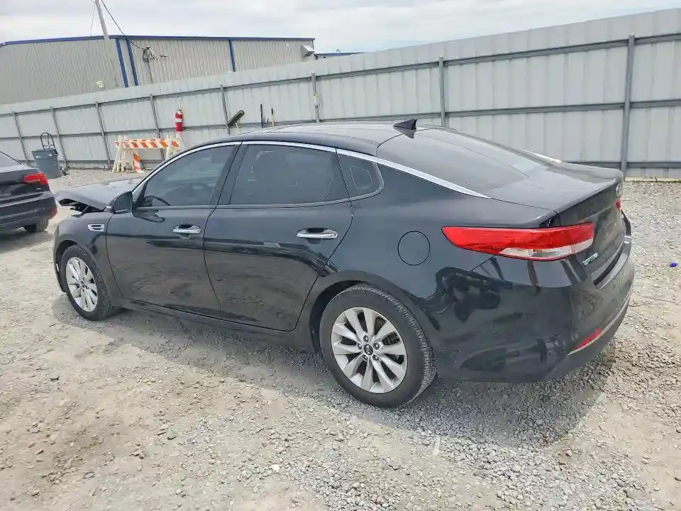 5XXGU4L36GG086245 2016 KIA OPTIMA-1