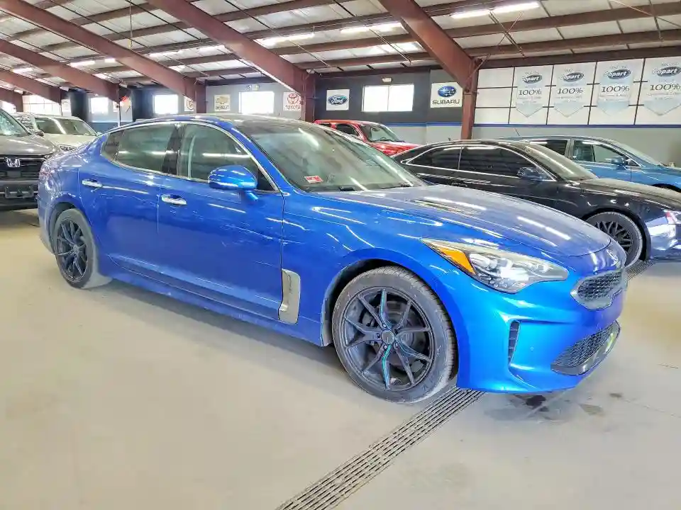 KNAE25LA8J6025967 2018 KIA STINGER-3