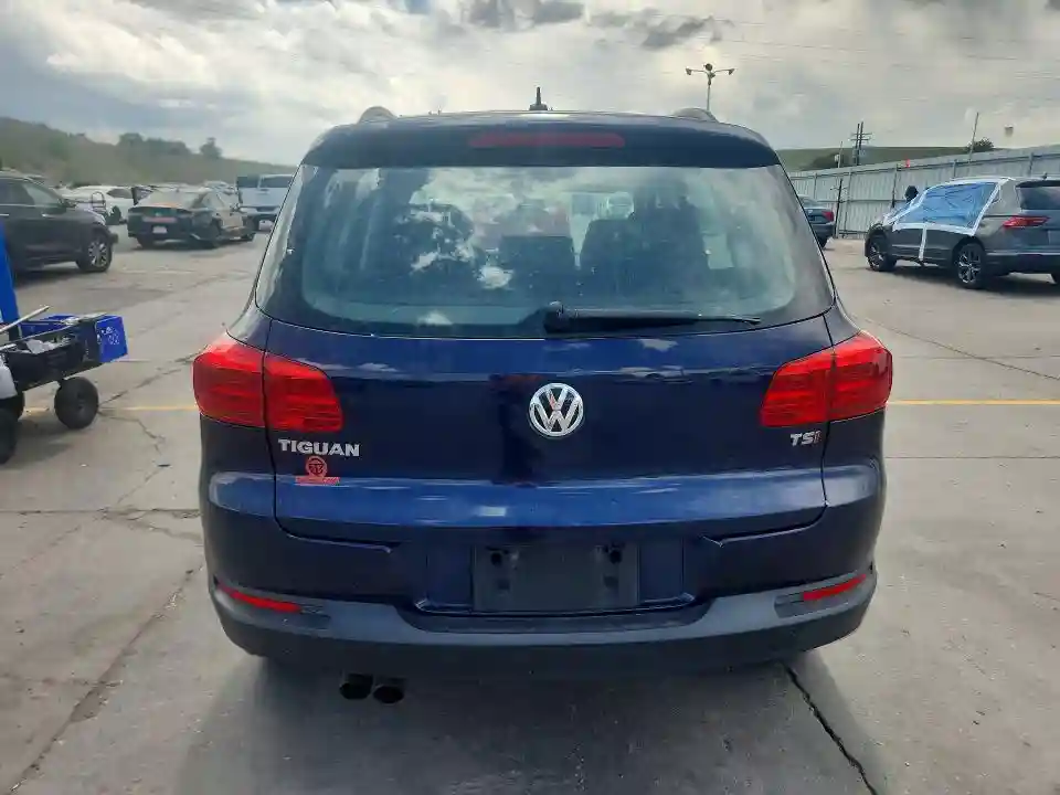 WVGAV7AX9GW514829 2016 VOLKSWAGEN TIGUAN-5