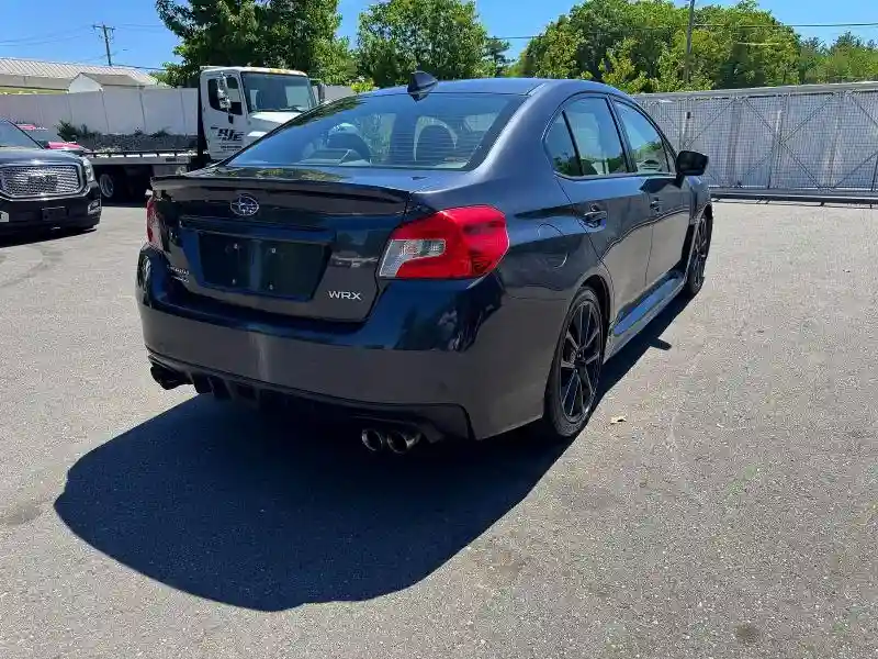 JF1VA1A6XJ9818933 2018 SUBARU WRX-2
