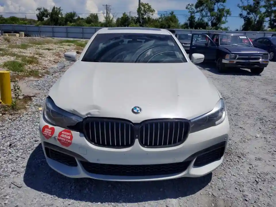 WBA7E2C53JG741932 2018 BMW 7 SERIES-4