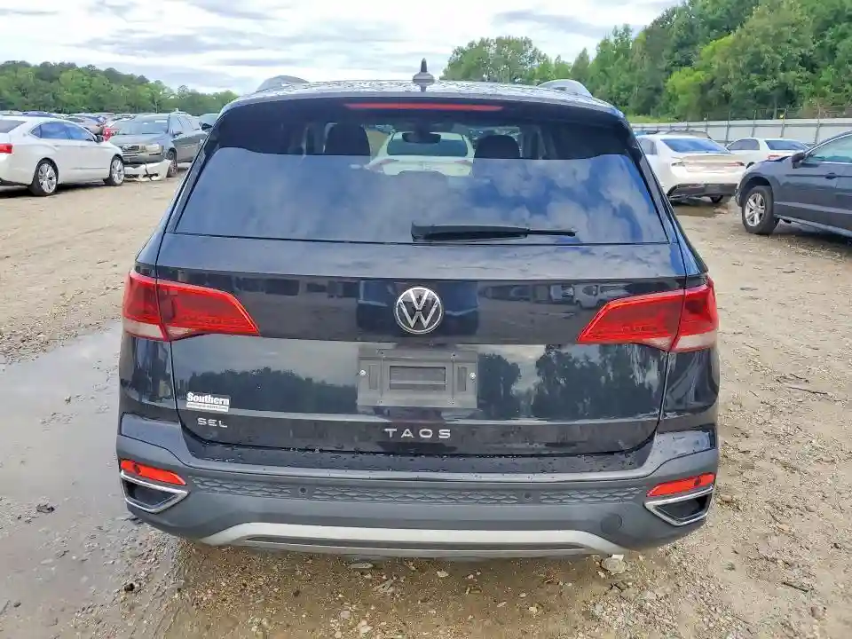 3VV1X7B27NM004186 2022 VOLKSWAGEN TAOS SEL-5