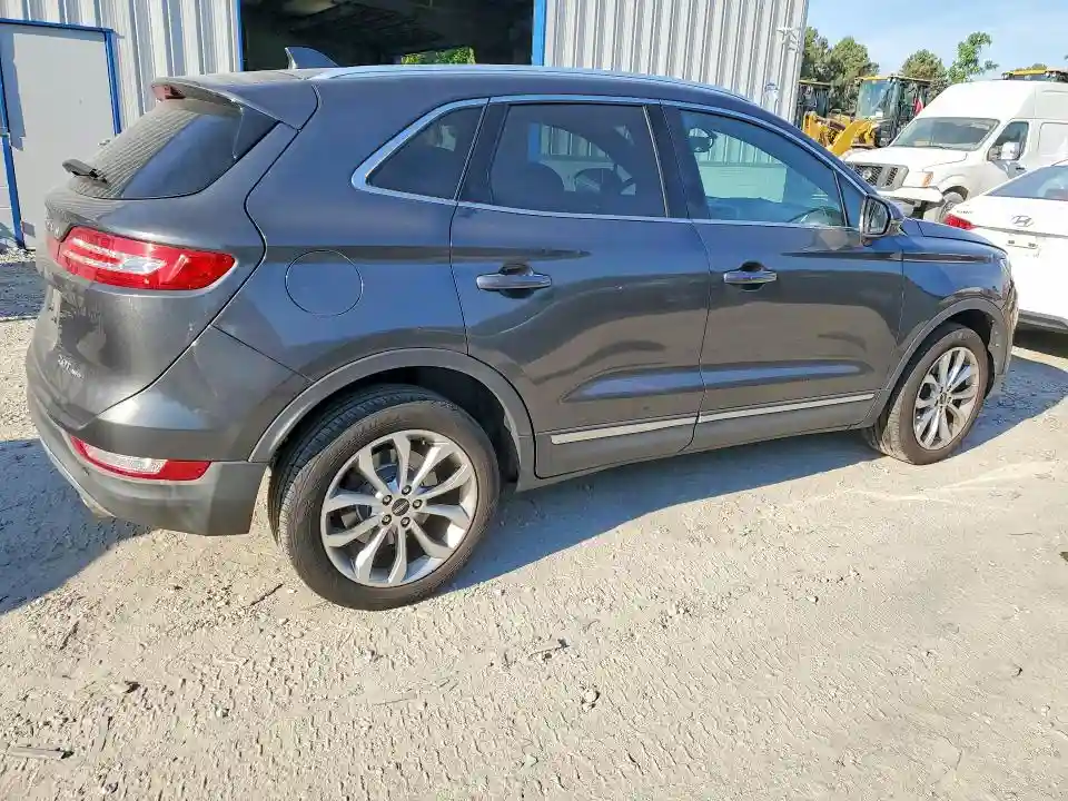 5LMCJ2D97JUL22572 2018 LINCOLN MKC-2