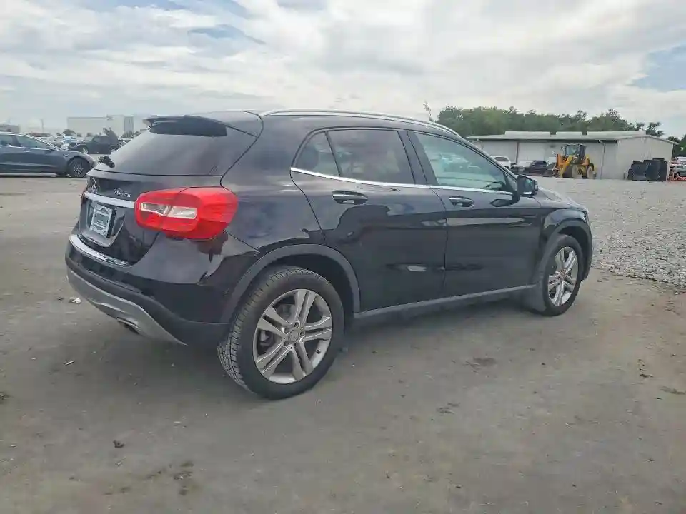 WDCTG4GB7FJ112458 2015 MERCEDES-BENZ GLA-CLASS-2