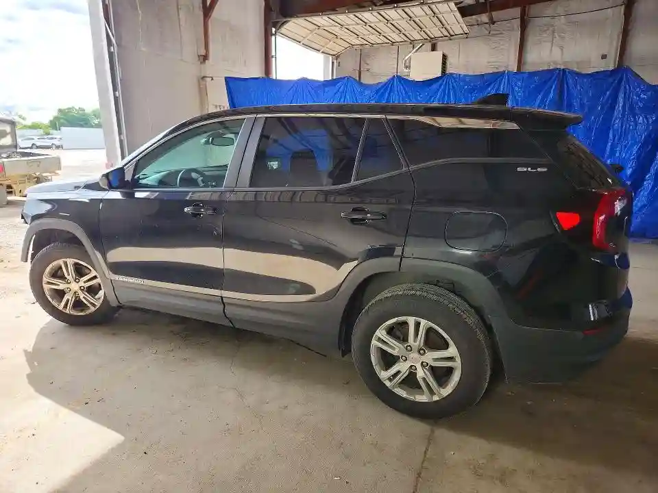 3GKALTEV3NL176671 2022 GMC TERRAIN-1