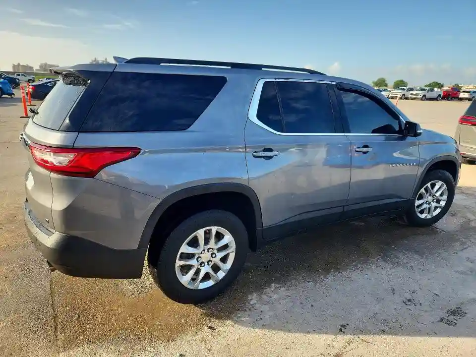 1GNERGKW3KJ225197 2019 CHEVROLET TRAVERSE-2