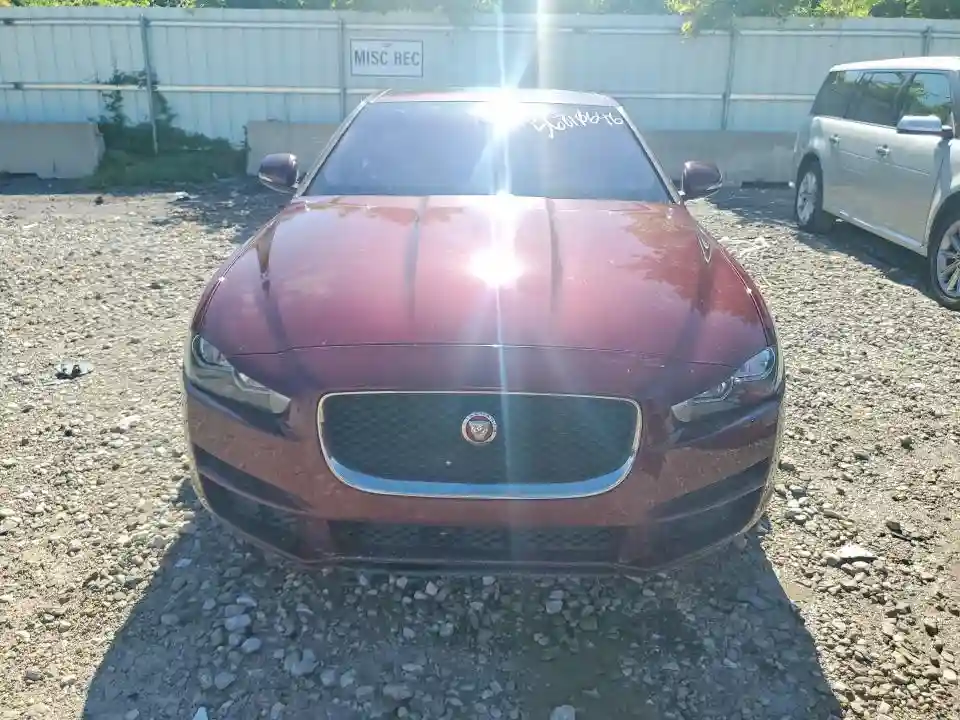 SAJAR4BG4HA974230 2017 JAGUAR XE-4