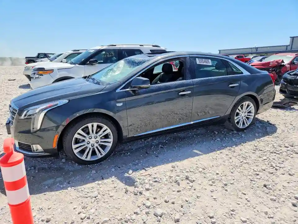 2G61M5S36J9127424 2018 CADILLAC XTS-0