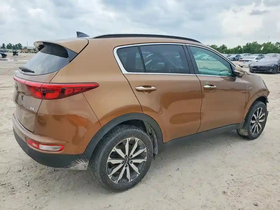 KNDPNCACXJ7392391 2018 KIA SPORTAGE-2