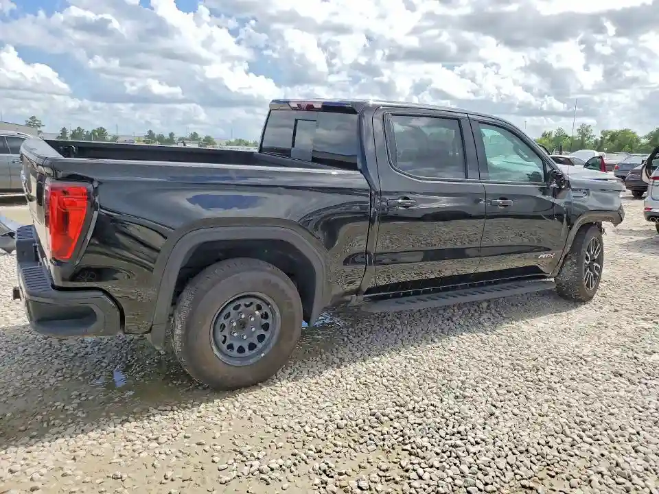 3GTUUEE86SG319810 2025 GMC SIERRA-2