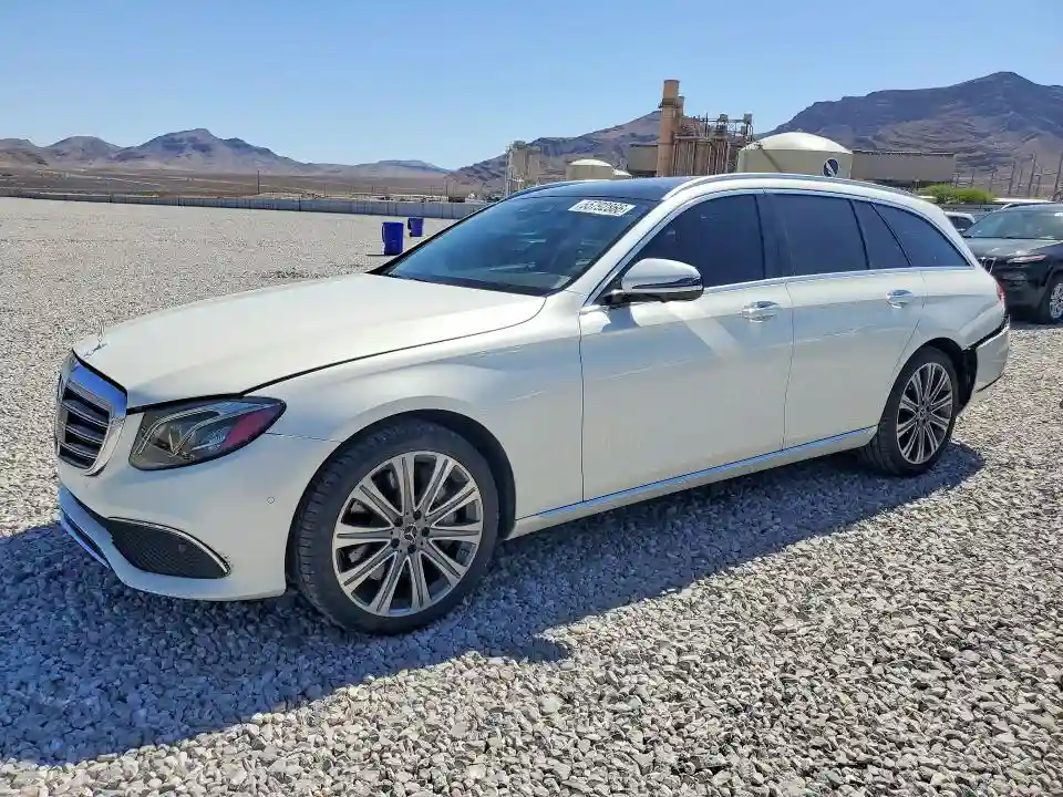 WDDZH6JB2KA607975 2019 MERCEDES-BENZ E-CLASS-0