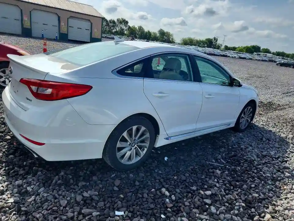 5NPE34AF7FH091898 2015 HYUNDAI SONATA-2
