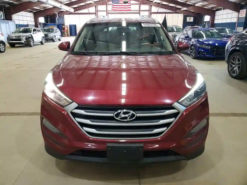 KM8J3CA49JU641586 2018 HYUNDAI TUCSON-4