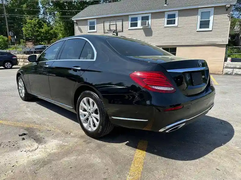 W1KZF8EB4LA759947 2020 MERCEDES-BENZ E-CLASS-1