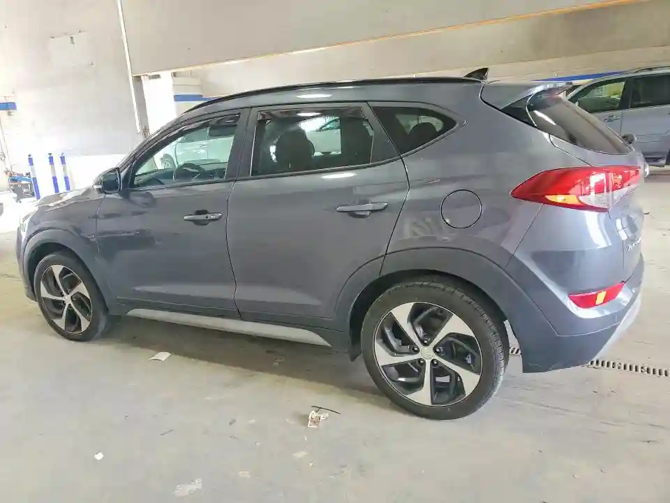 KM8J3CA20JU823336 2018 HYUNDAI TUCSON-1