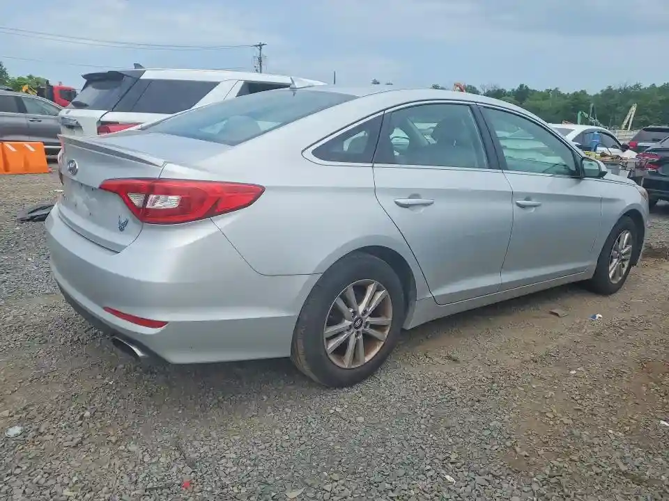 5NPE24AF0FH015779 2015 HYUNDAI SONATA-2