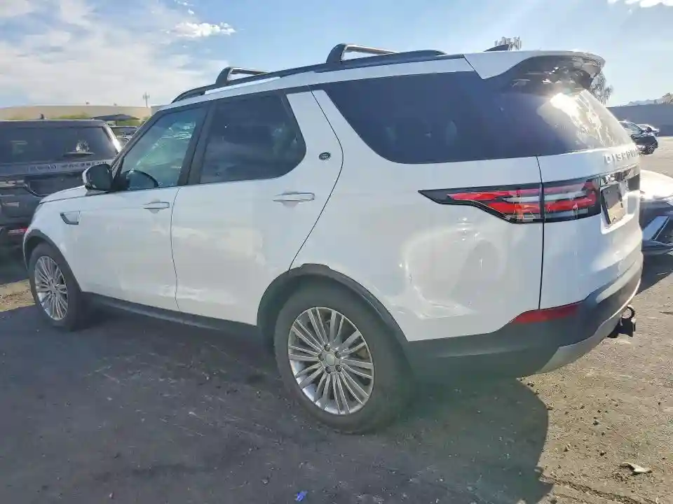 SALRHBBK5HA045458 2017 LAND ROVER DISCOVERY-1