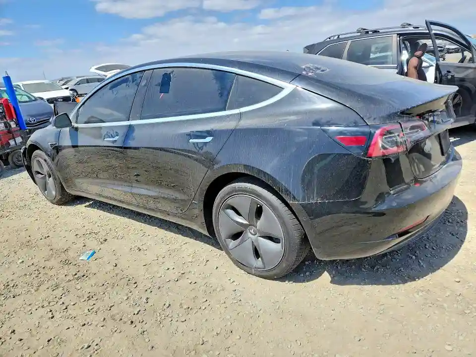 5YJ3E1EA3KF395527 2019 TESLA MODEL 3-1