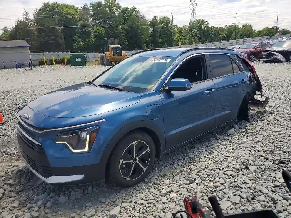 KNDCS3LF0R5144074 2024 KIA NIRO-0