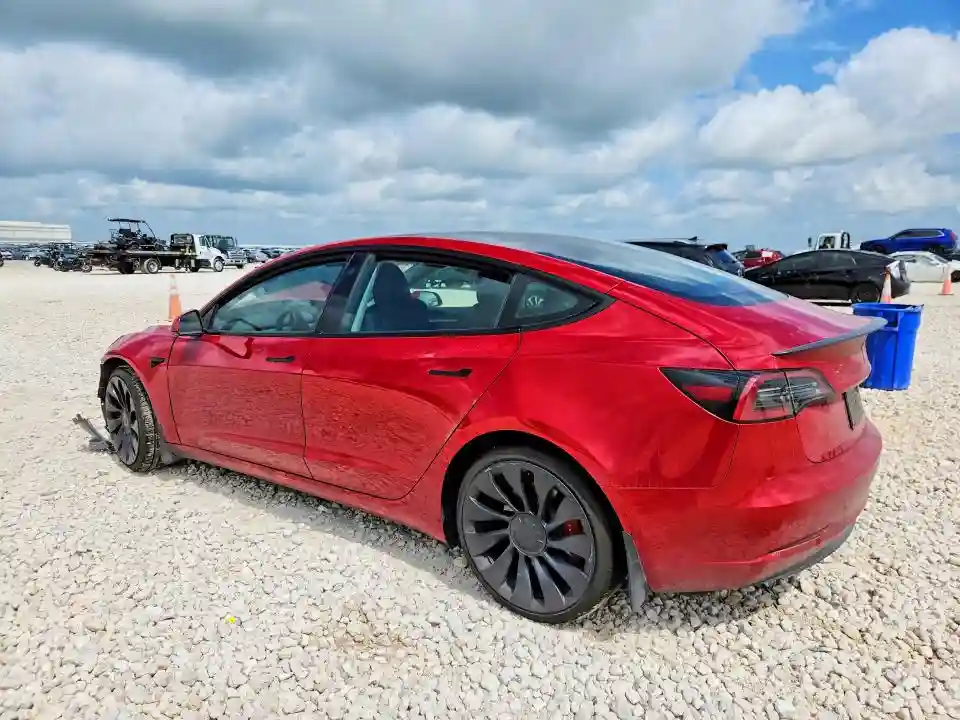 5YJ3E1EC7PF595030 2023 TESLA MODEL 3-1