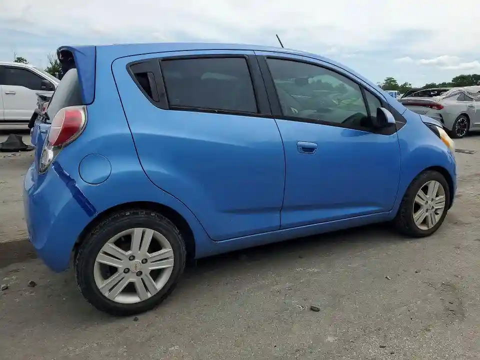 KL8CB6S93FC741877 2015 CHEVROLET SPARK-2