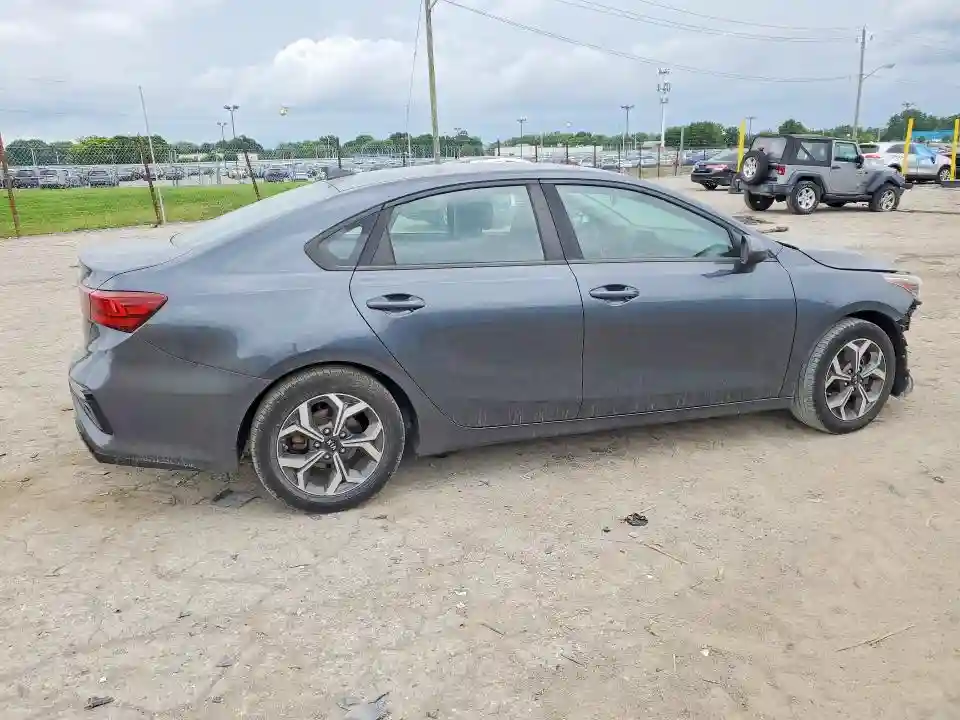 3KPF24AD5KE076305 2019 KIA FORTE LXS-2