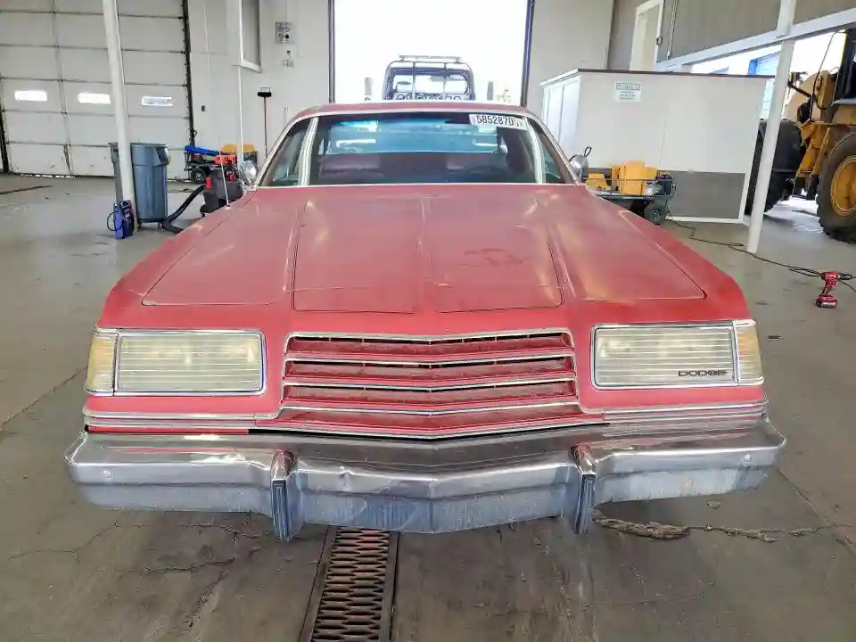 XS22G8R240100 1978 DODGE MAGNUM-4