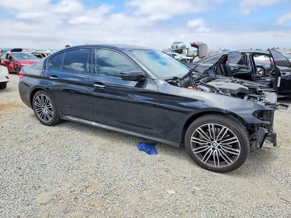 WBAJA9C58JB251669 2018 BMW 5 SERIES-3