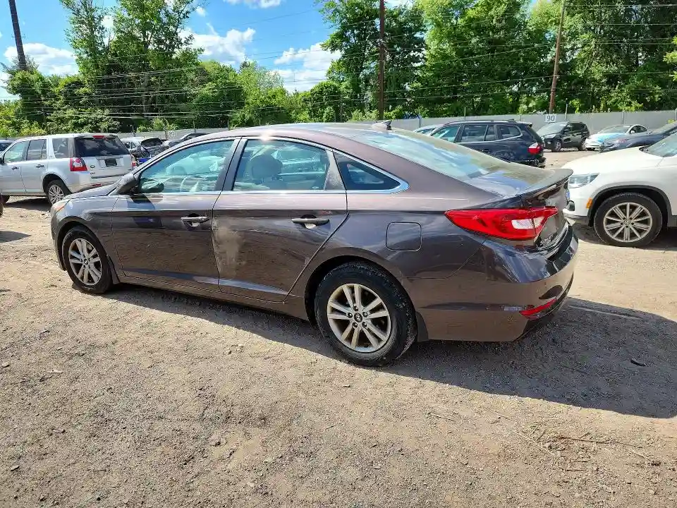5NPE24AF9HH457625 2017 HYUNDAI SONATA-1