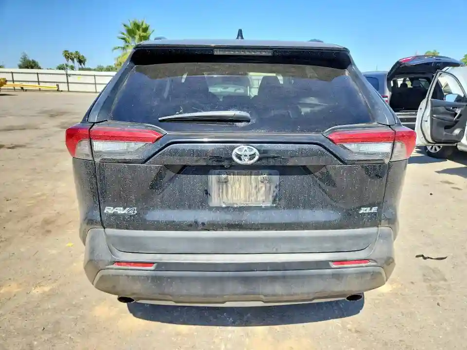 2T3W1RFV1MC105907 2021 TOYOTA RAV4-5