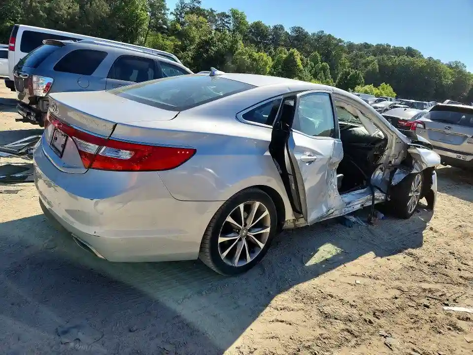 KMHFG4JG7FA469397 2015 HYUNDAI AZERA-2