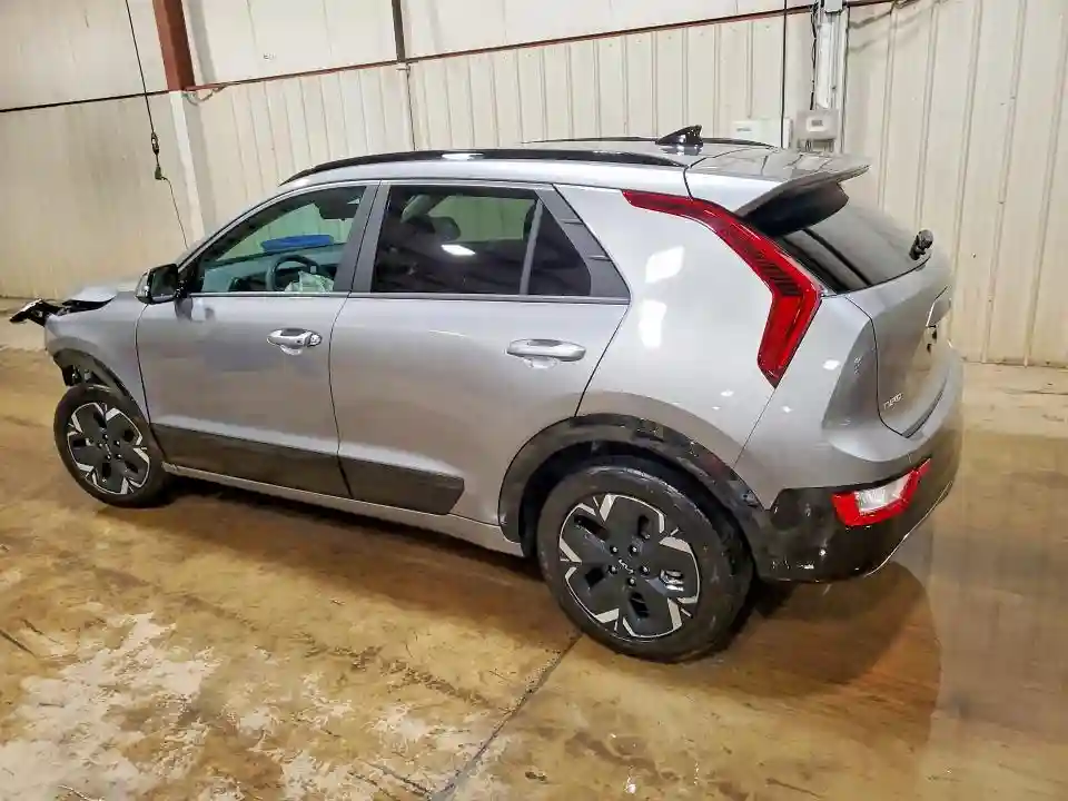 KNDCR3L11S5144638 2025 KIA NIRO-1