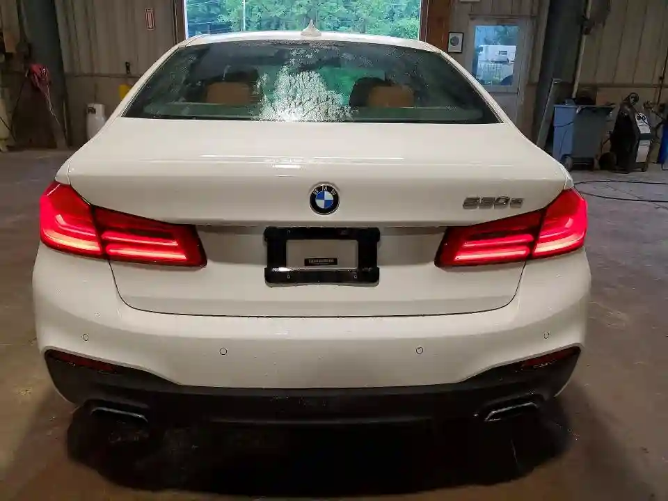 WBAJB1C5XKB376057 2019 BMW 5 SERIES-5