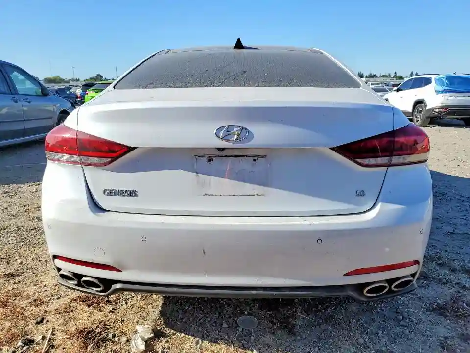 KMHGN4JFXFU019226 2015 HYUNDAI GENESIS-5