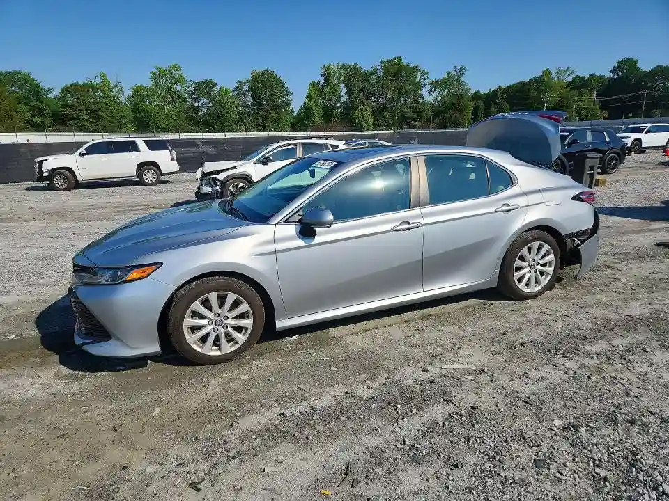 4T1B11HK9JU514078 2018 TOYOTA CAMRY-0