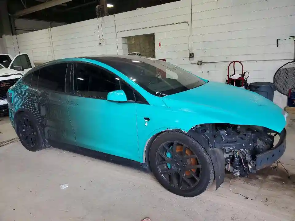 5YJXCAE22JF087151 2018 TESLA MODEL X-3