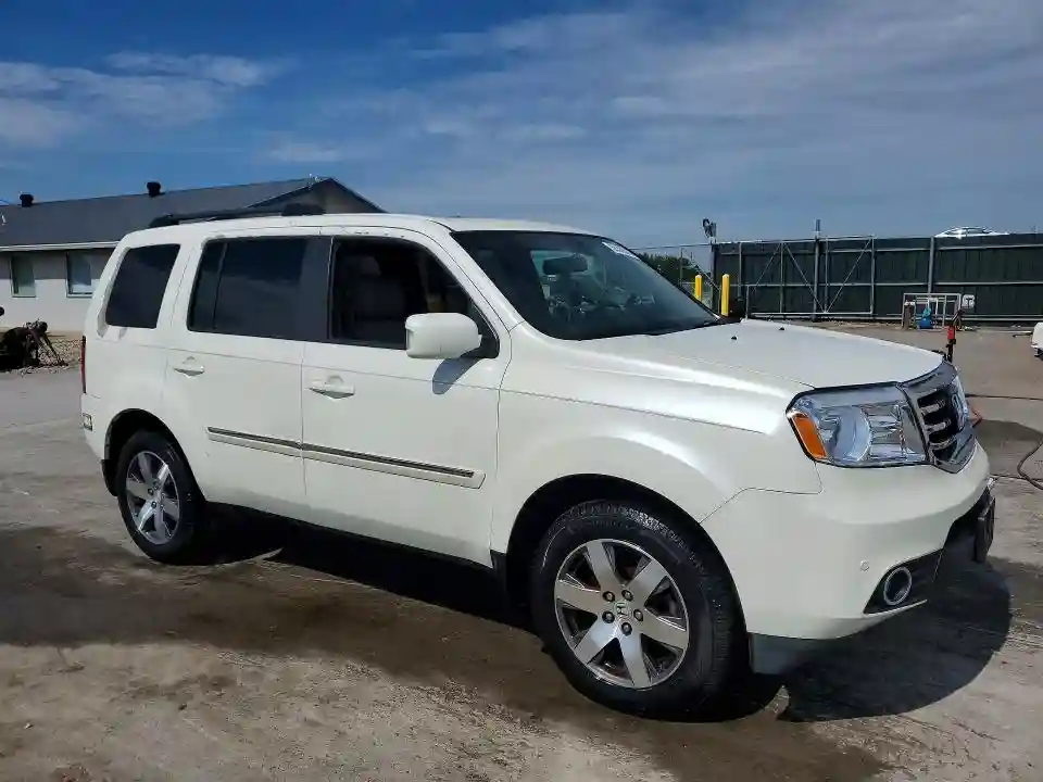 5FNYF3H99FB023020 2015 HONDA PILOT-3