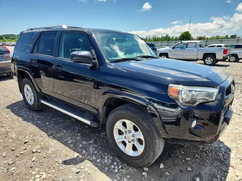 JTEBU5JR8H5475820 2017 TOYOTA 4RUNNER-3
