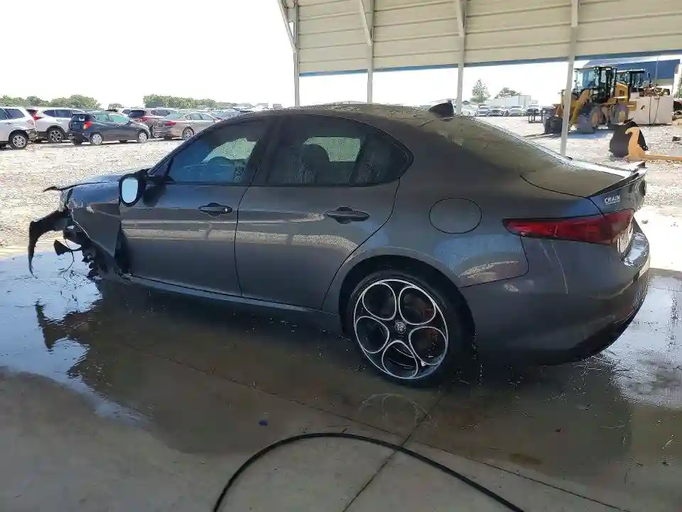 ZARFANBN8N7654116 2022 ALFA ROMEO GIULIA-1